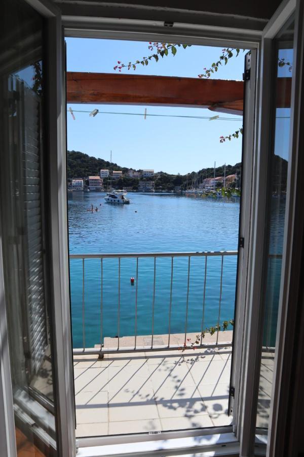 Holidays * Lastovo